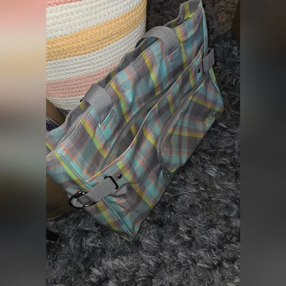 Dakine Multicolor Plaid Tote with Gray Straps - Picture 12 of 13